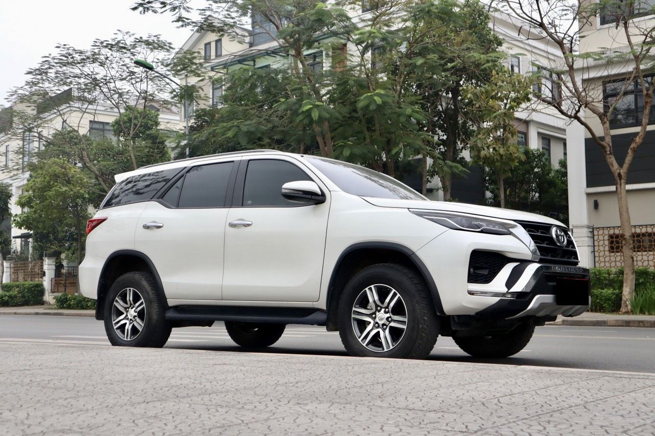 Toyota Fortuner 2021 - Đăng ký 2021, xe nhập, giá chỉ 1 tỷ 70tr