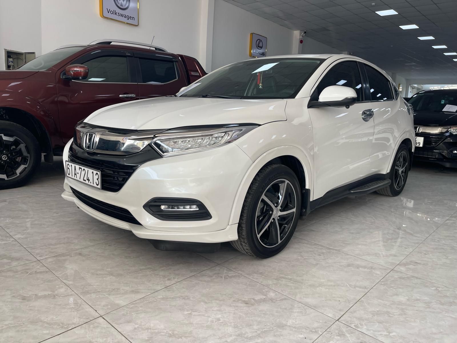 Honda HR-V 2019 - Cần bán gấp xe đăng ký lần đầu 2020 ít sử dụng giá chỉ 665tr