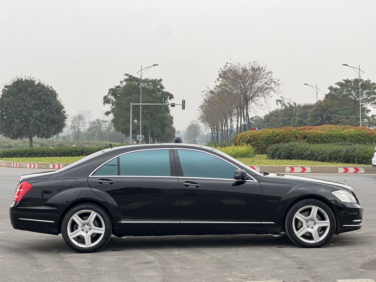 Mercedes-Benz S500 2010 - Xe đẹp, chủ đi giữ gìn, giá tốt giao ngay