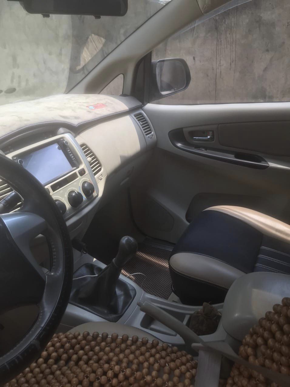 Toyota Innova 2015 - Biển tỉnh gốc thành phố