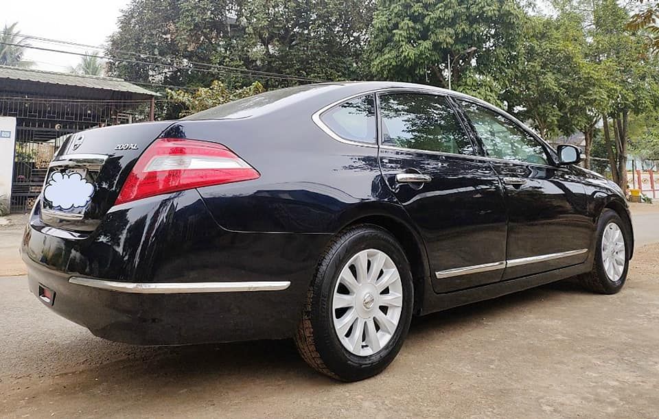 Nissan Teana 2010 - Màu đen, nhập khẩu nguyên chiếc