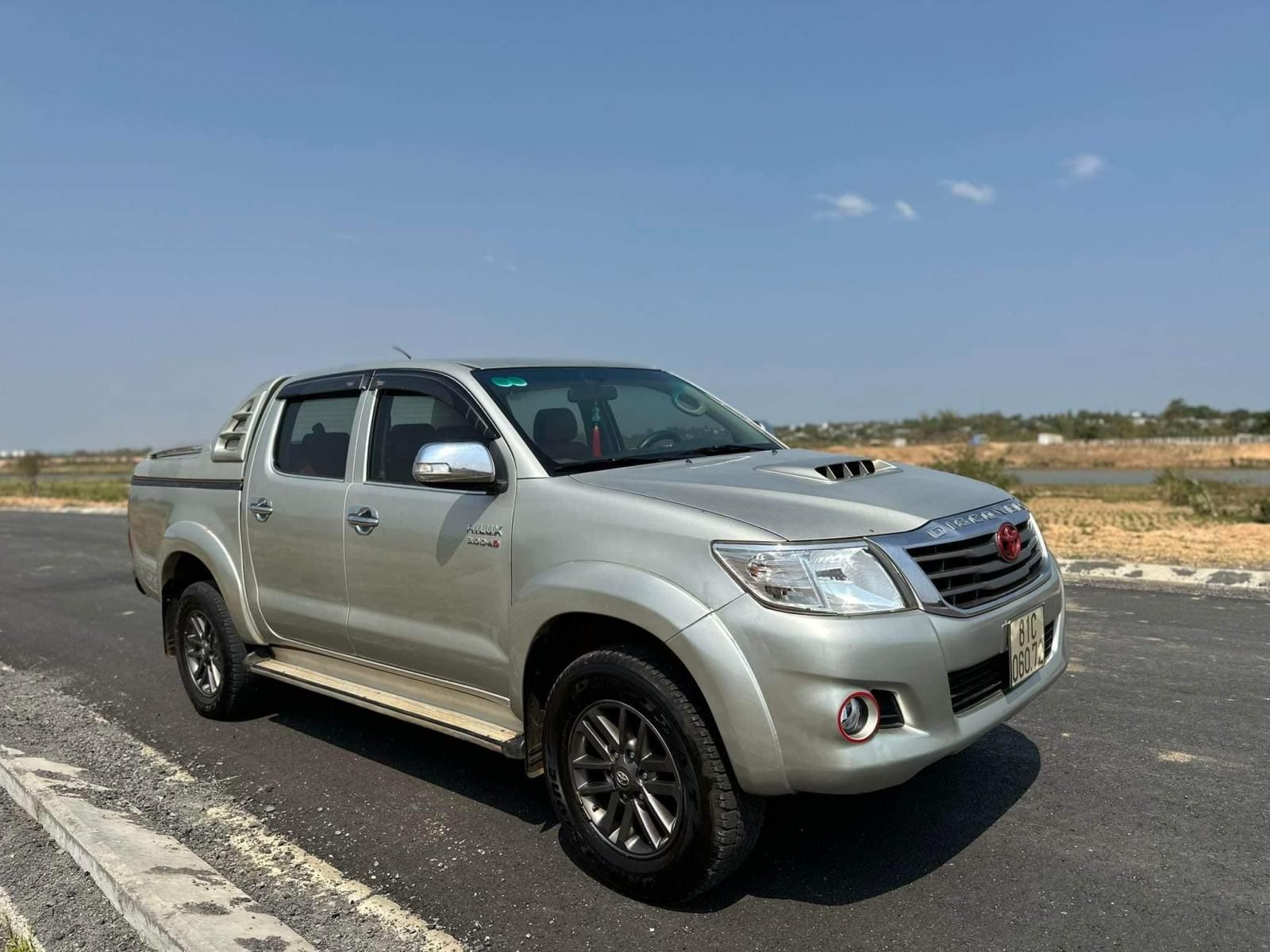 Toyota Hilux 2014 - Xe số sàn