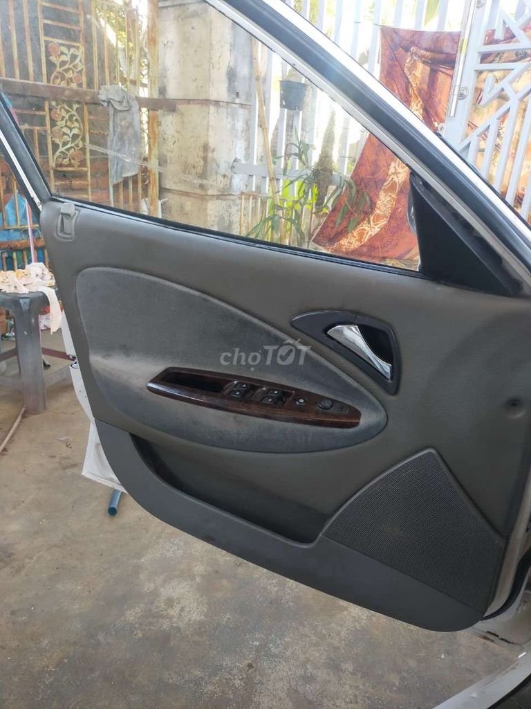 Daewoo Nubira Cần bán 2000 - Cần bán