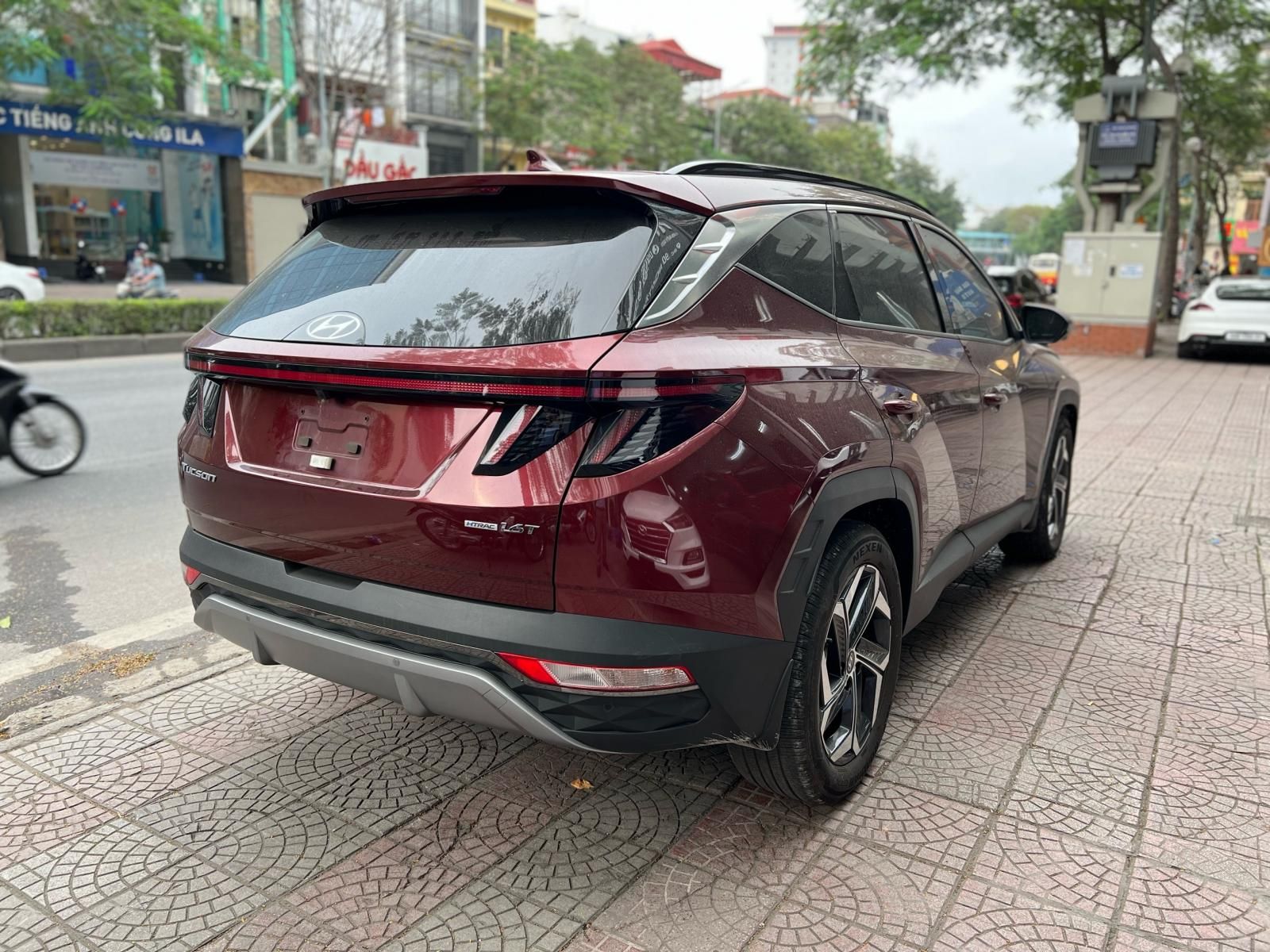 Hyundai Tucson 2021 - Xe đẹp, cần bán giá tốt, hỗ trợ trả góp