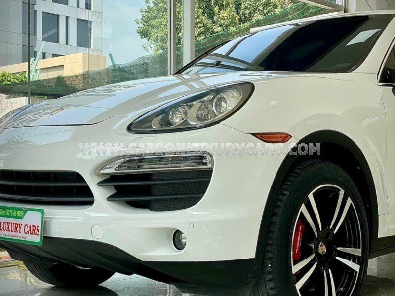 Porsche Cayenne 2011 - Chỉ cần trả trước 405 triệu