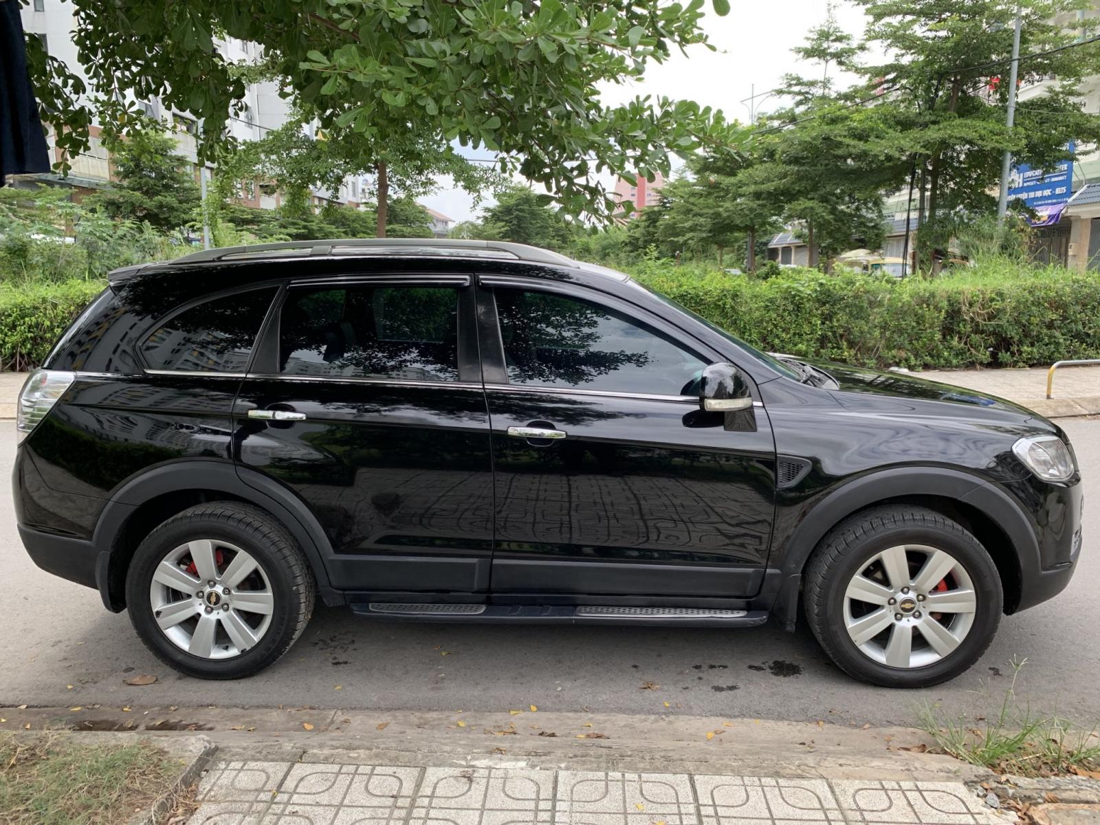 Chevrolet Captiva LTZ MAXX 2010 - Cần bán hoặc đổi xe 7C đời cao Chevrolet Captiva LTZ Maxx model 2010