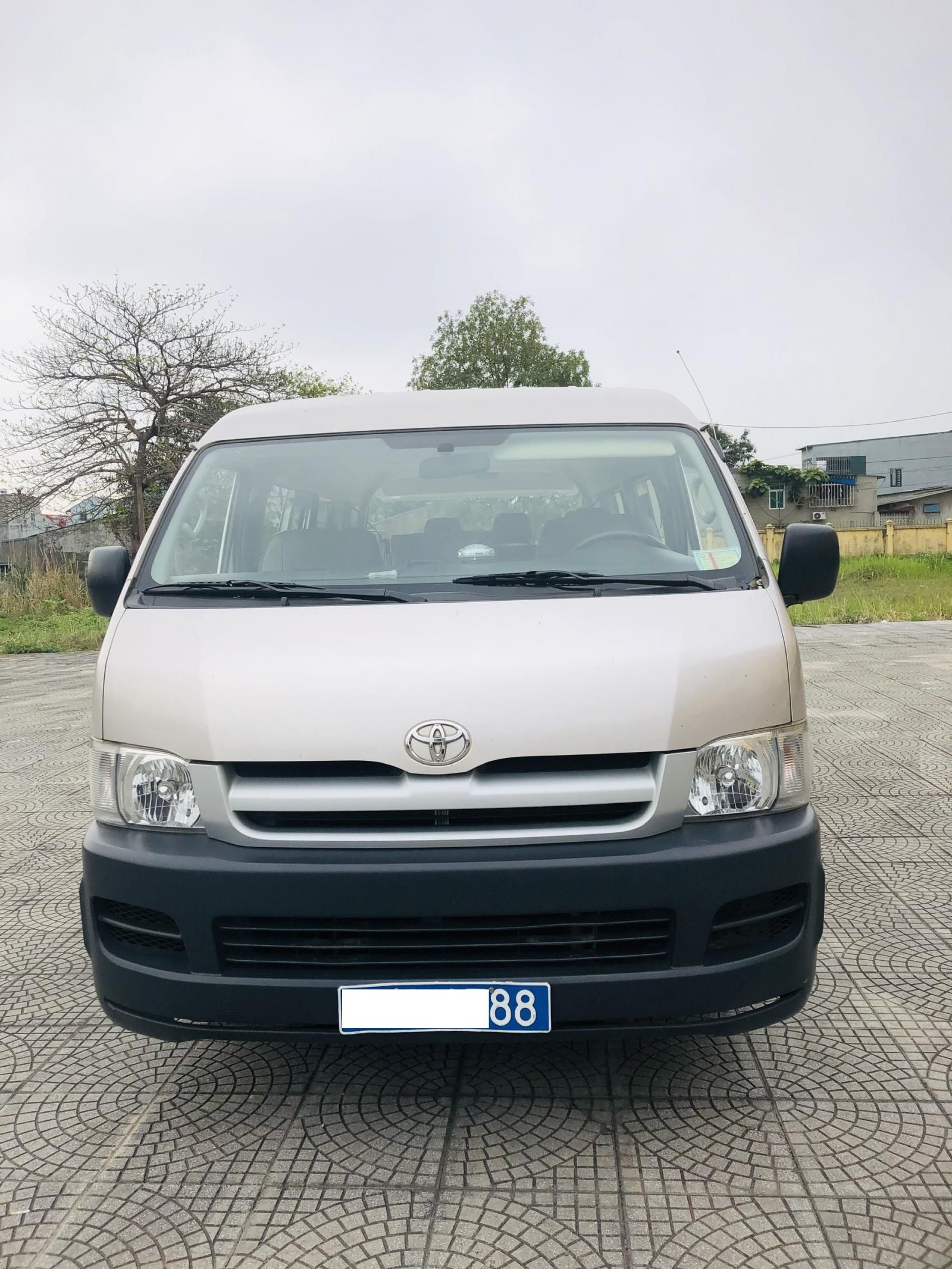 Toyota Hiace 2006 - Cần bán xe 16 chỗ ngồi màu phấn hồng