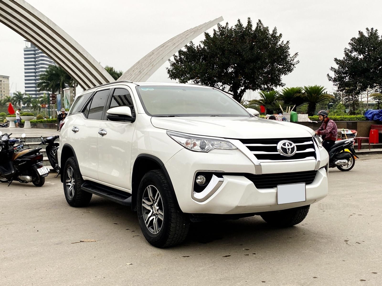 Toyota Fortuner 2020 - Odo 6,5 vạn zin