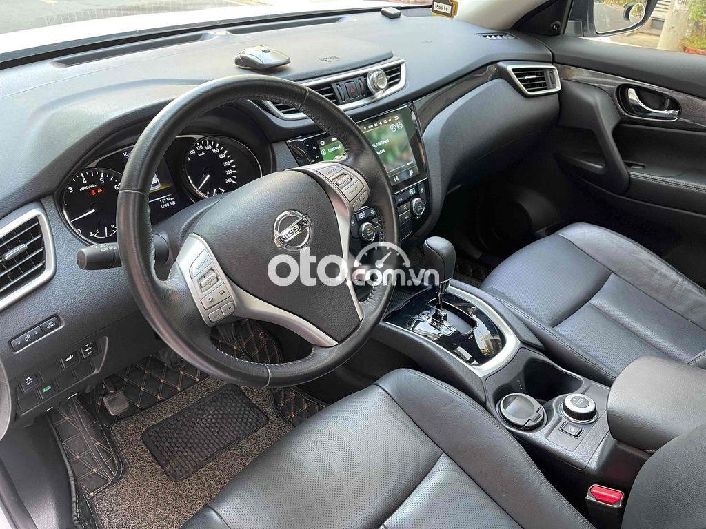 Nissan X trail Xtrail model 2019 bản Premium SV 4x4 like new 2018 - Xtrail model 2019 bản Premium SV 4x4 like new