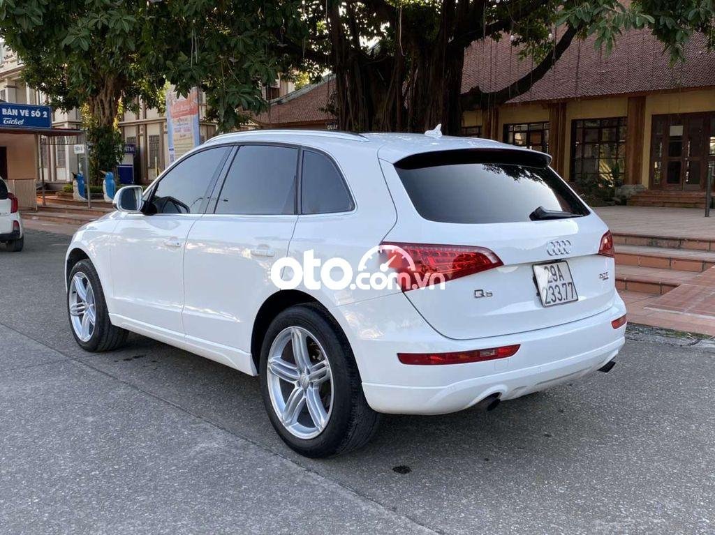 Audi Q5 Cần bán  Q.5 2010 - Cần bán Audi Q.5