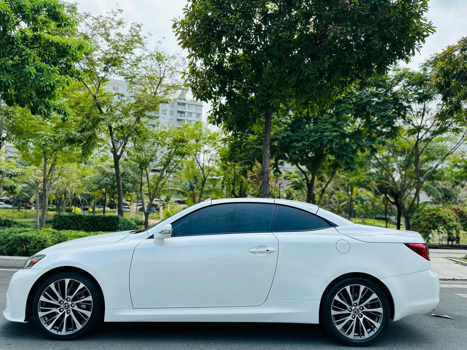 Lexus IS 250 2010 - Siêu phẩm Convertible mui trần xếp cứng