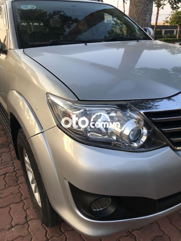 Toyota Fortuner Bán  máy móc nguyên zin nguyên bản 2013 - Bán fortuner máy móc nguyên zin nguyên bản