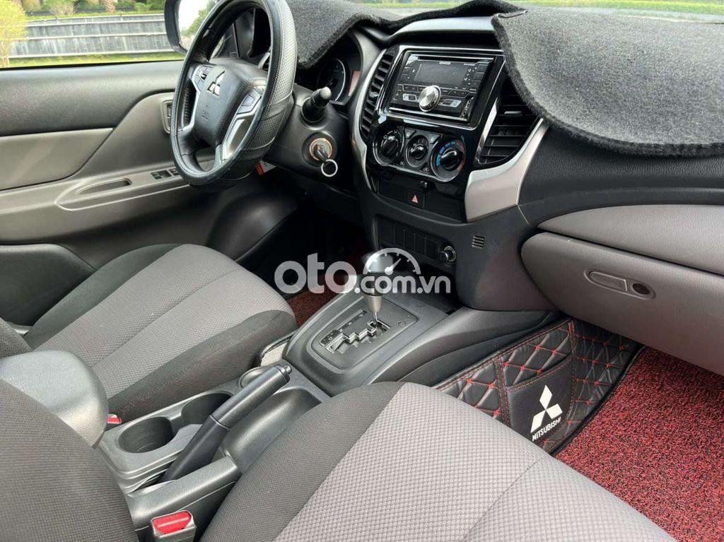 Mitsubishi Triton   4x2 AT 2019 2019 - Mitsubishi Triton 4x2 AT 2019