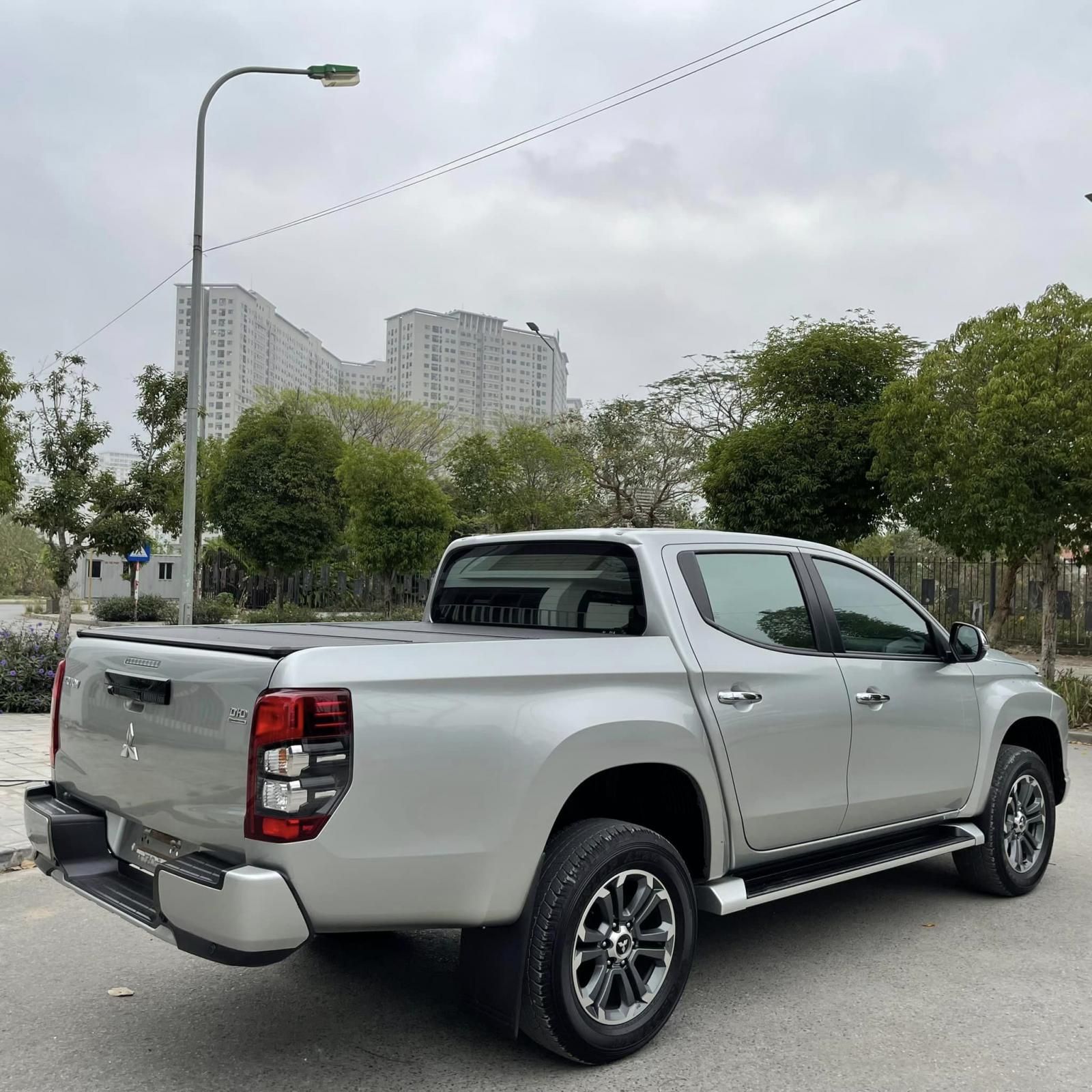 Mitsubishi Triton 2019 - Số tự động 2 cầu