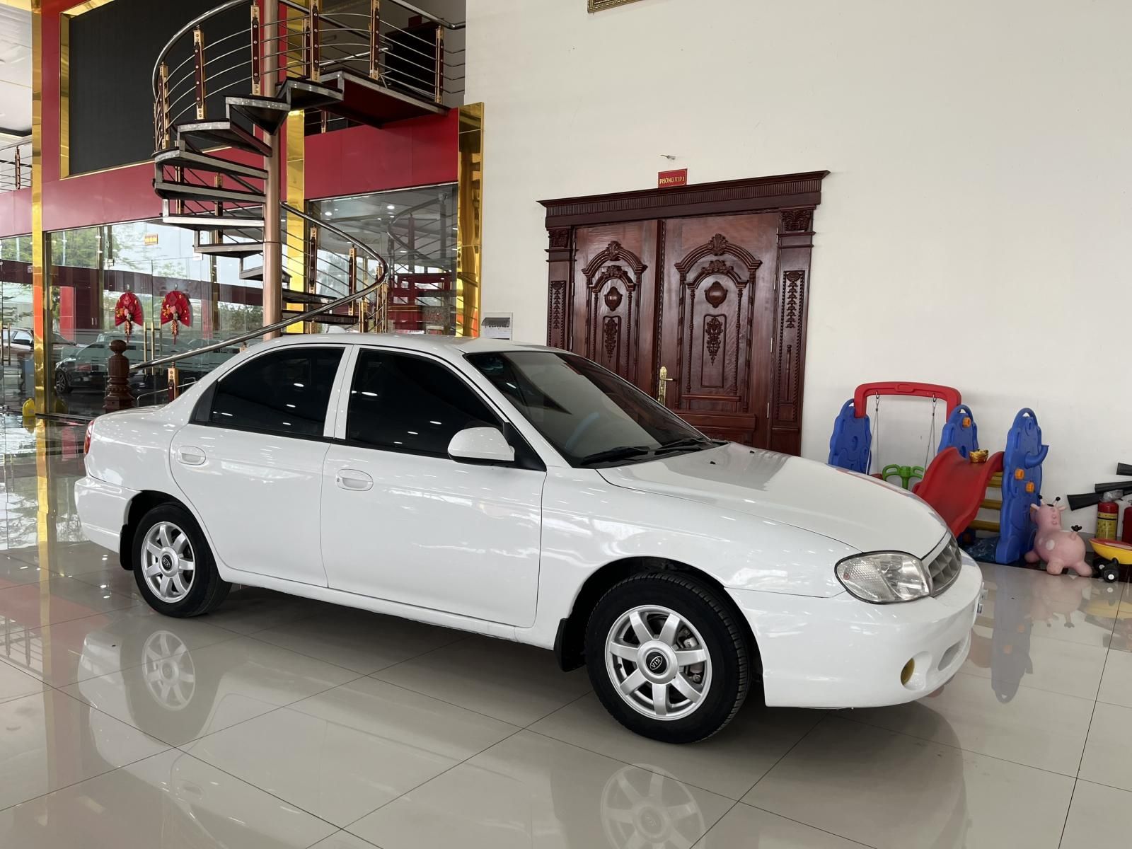 Kia Spectra 2003 - Sedan 5 chỗ giá rẻ, máy số ngon, thân vỏ chắc chắn