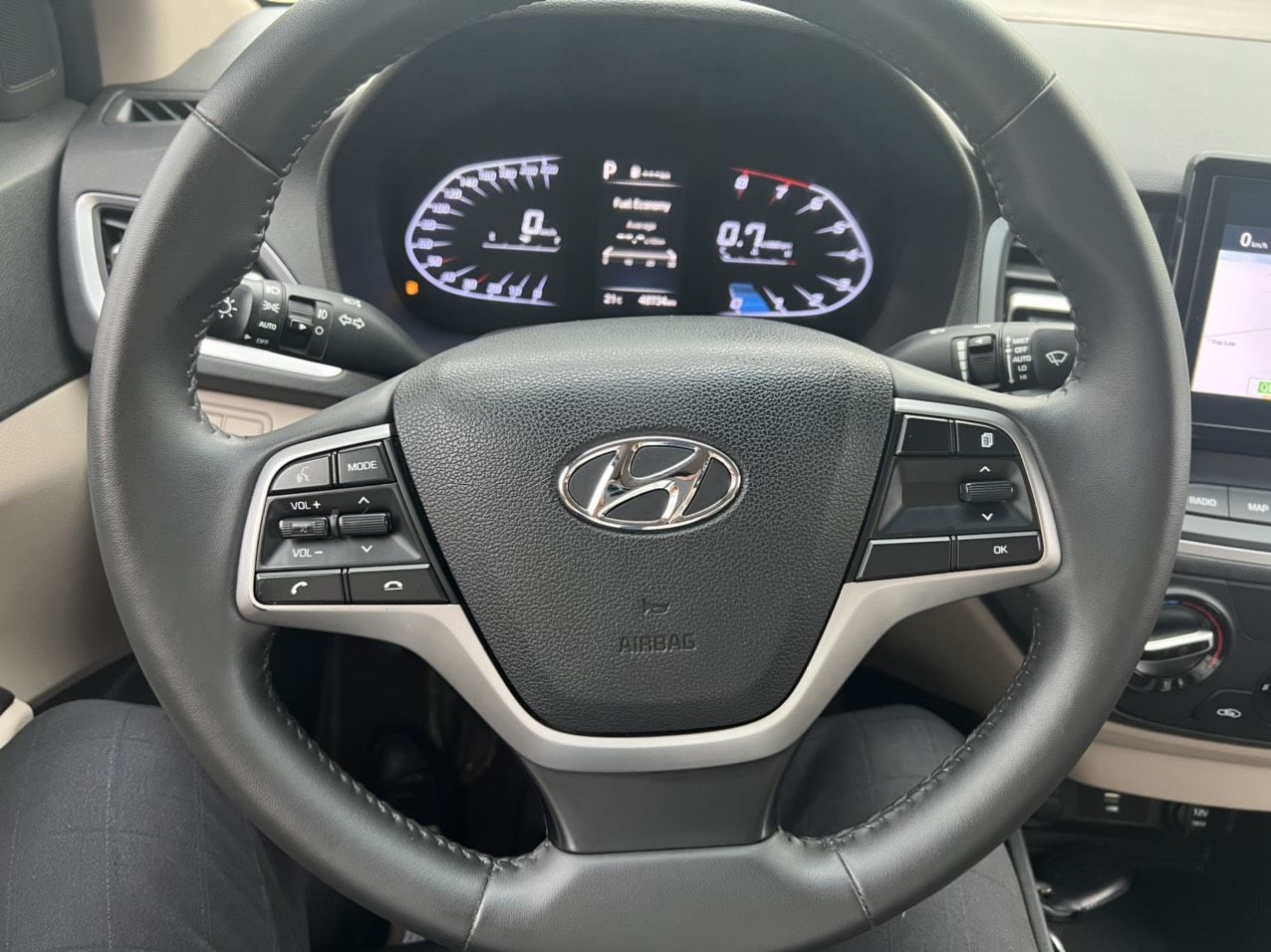 Hyundai Accent 2020 - Form mới 2021 giá chỉ có hơn 4đ xíu ạ