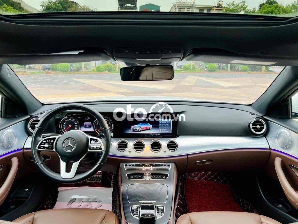 Mercedes-Benz E200 Mercedes E200 Sport 2019 Trắng nâu 2019 - Mercedes E200 Sport 2019 Trắng nâu