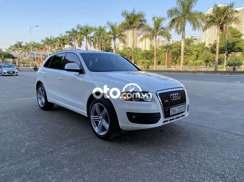 Audi Q5 Cần bán  Q.5 2010 - Cần bán Audi Q.5