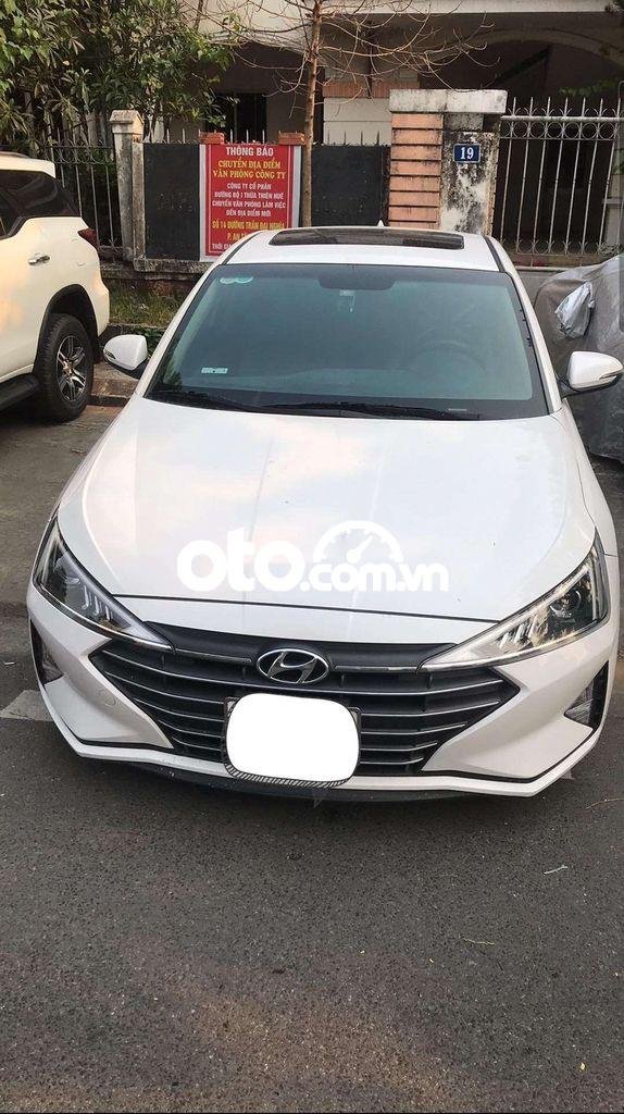 Hyundai Elantra BÁN xe ôtô  Elentra 5 chổ.bản 1.6 tự động 2019 - BÁN xe ôtô Hyundai Elentra 5 chổ.bản 1.6 tự động