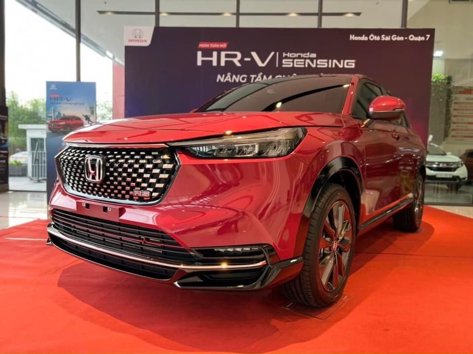 Honda HR-V 2023 - Ưu đãi quà tặng giá trị - Sẵn xe giao ngay