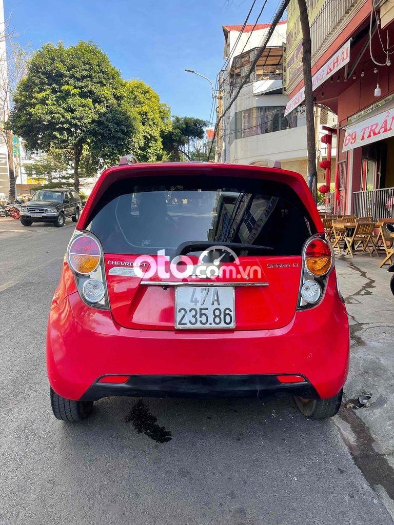 Chevrolet Spark spack 5 ghế số sàn bản đủ . máy zin . 2012 - spack 5 ghế số sàn bản đủ . máy zin .