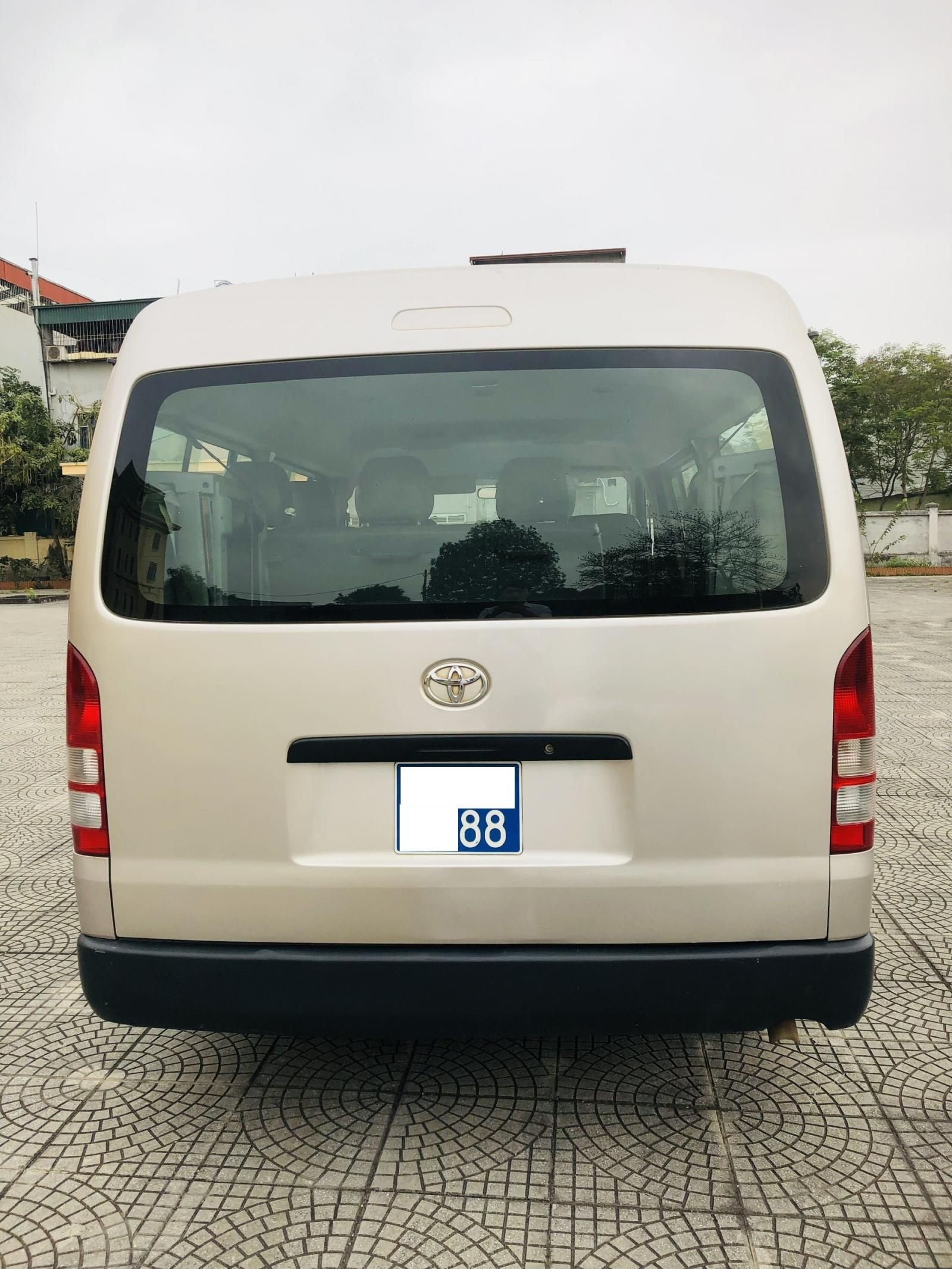 Toyota Hiace 2006 - Cần bán xe 16 chỗ ngồi màu phấn hồng