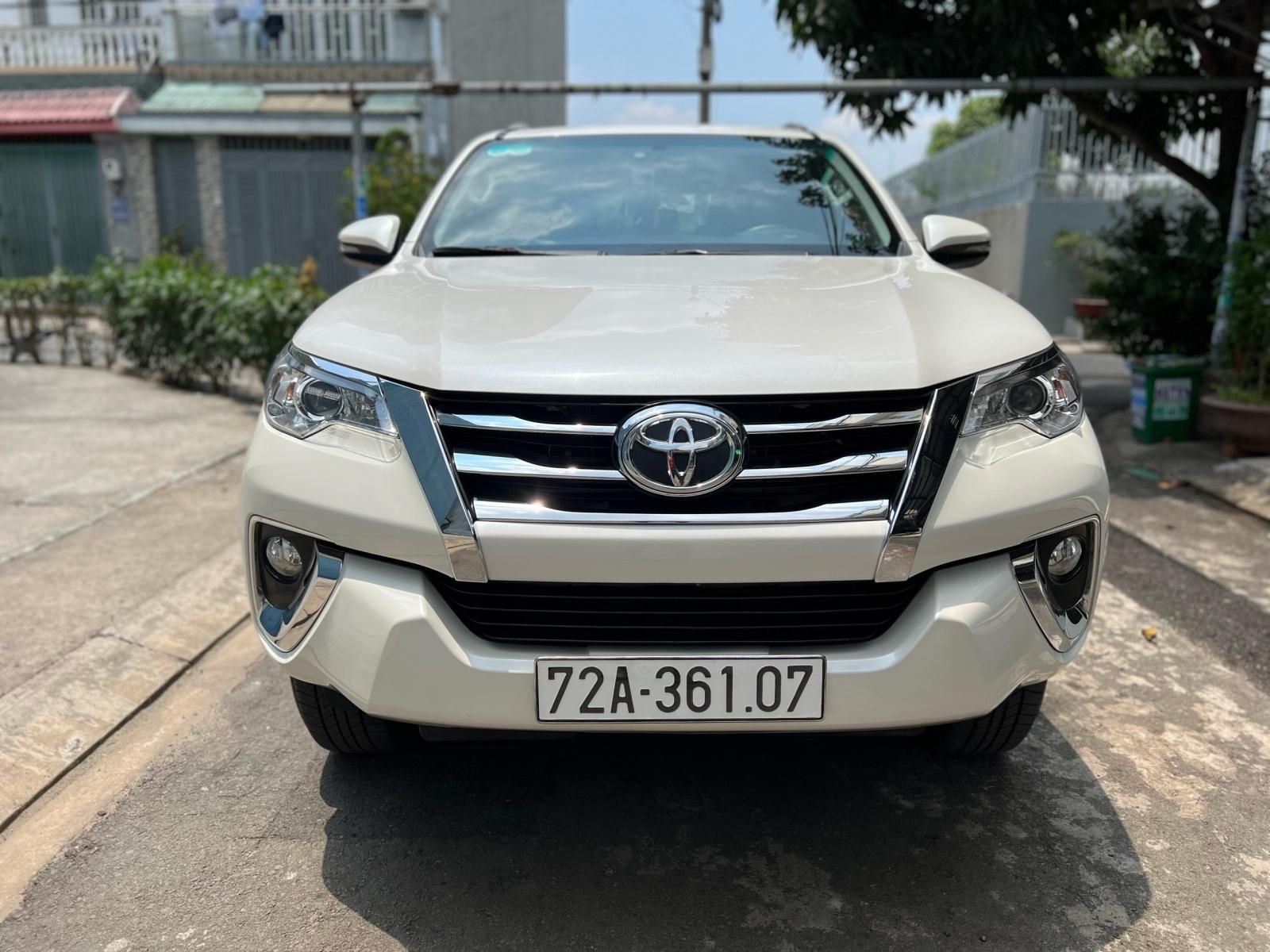 Toyota Fortuner 2019 - Đăng ký lần đầu 2019, xe gia đình, giá chỉ 865tr