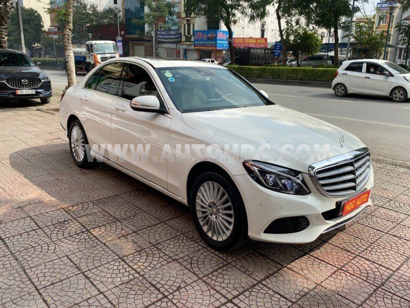 Mercedes-Benz C 250 2015 - Màu trắng