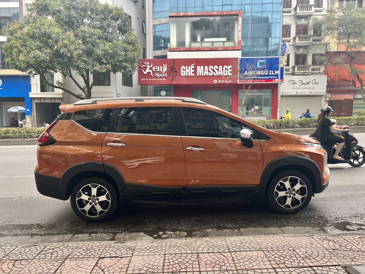 Mitsubishi Xpander Cross 2022 - Giá tốt, hỗ trợ trả góp 70%, xe 7 chỗ, như mới