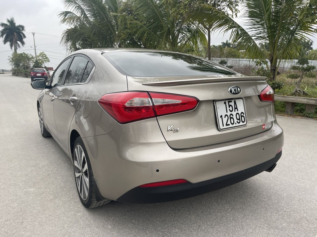 Kia K3 2014 - Xe gia đình phom dáng đẹp