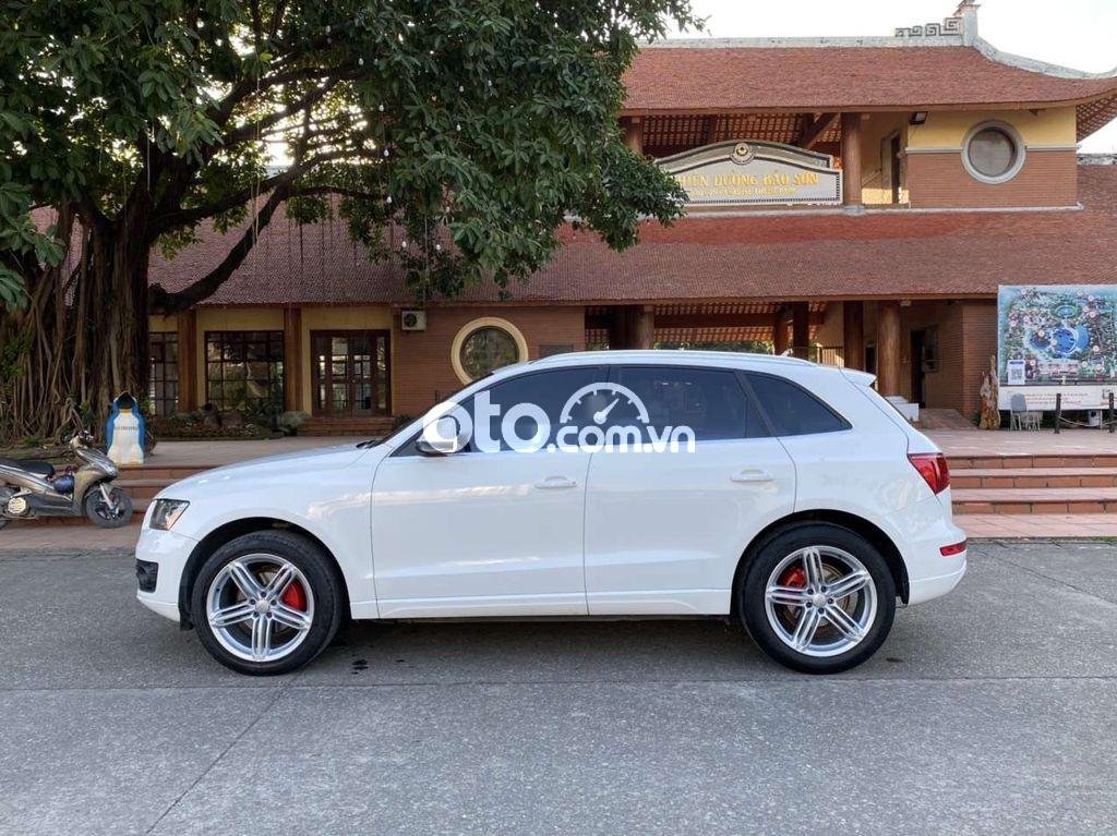 Audi Q5 Cần bán  Q.5 2010 - Cần bán Audi Q.5