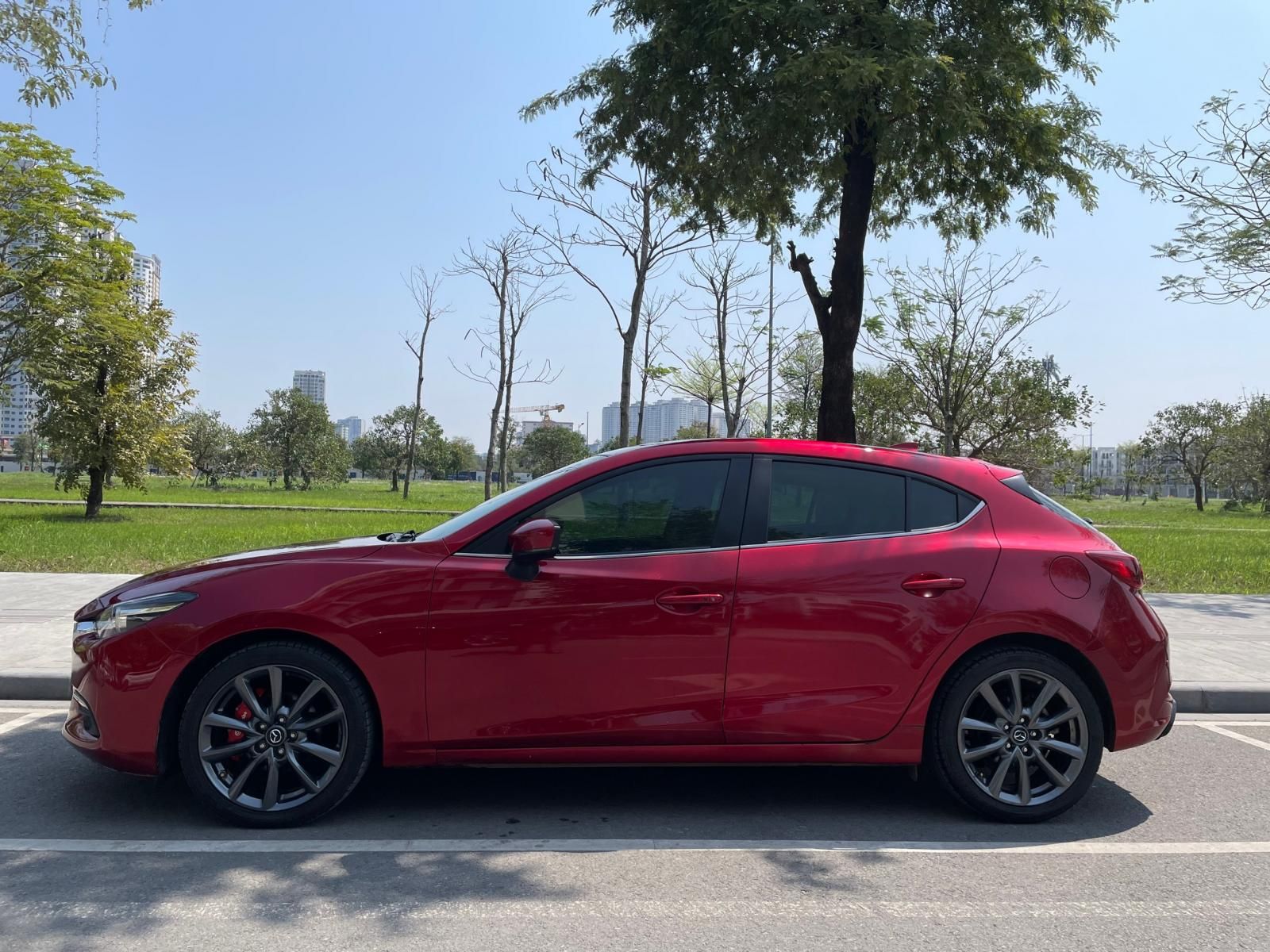 Mazda 3 2019 - 1 chủ từ mới, lên rất nhiều đồ chơi