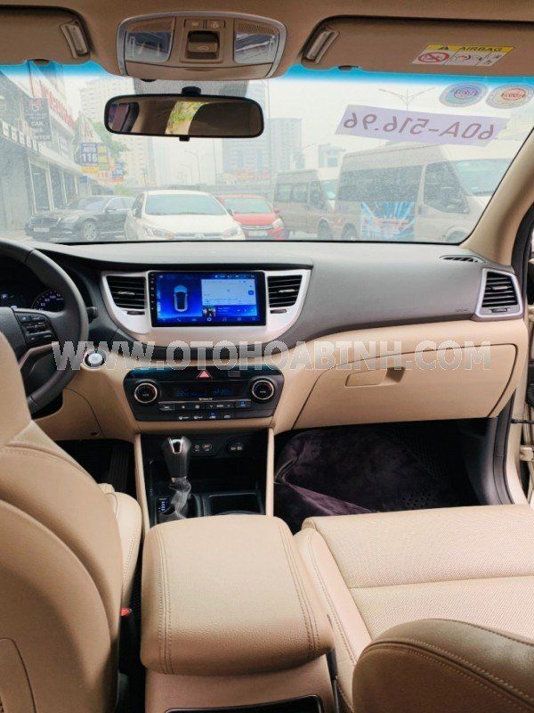 Hyundai Tucson 2018 - Màu cát, nội thất kem