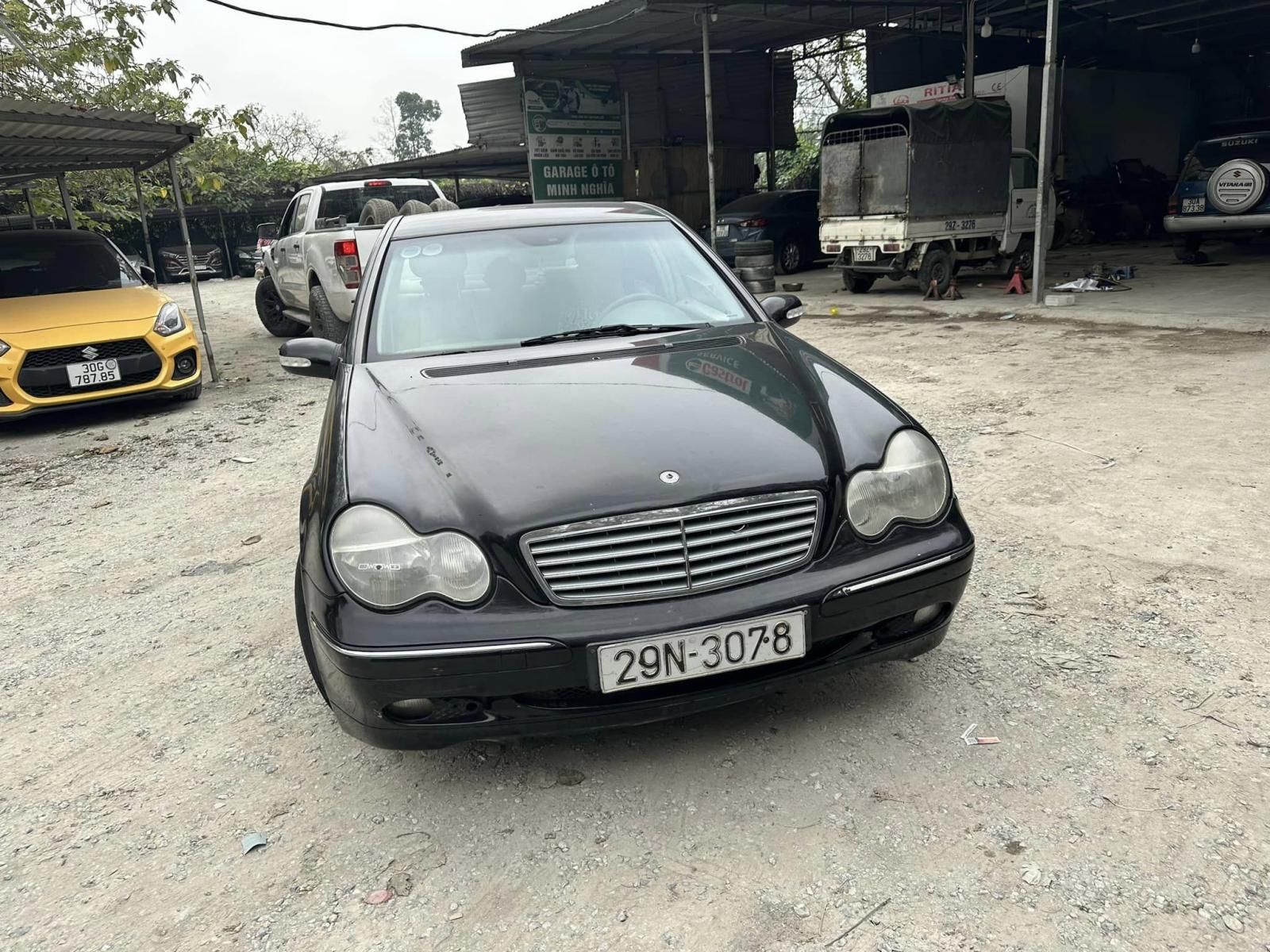 Mercedes-Benz C200 2001 - Lăn bánh 2002, zin đẹp