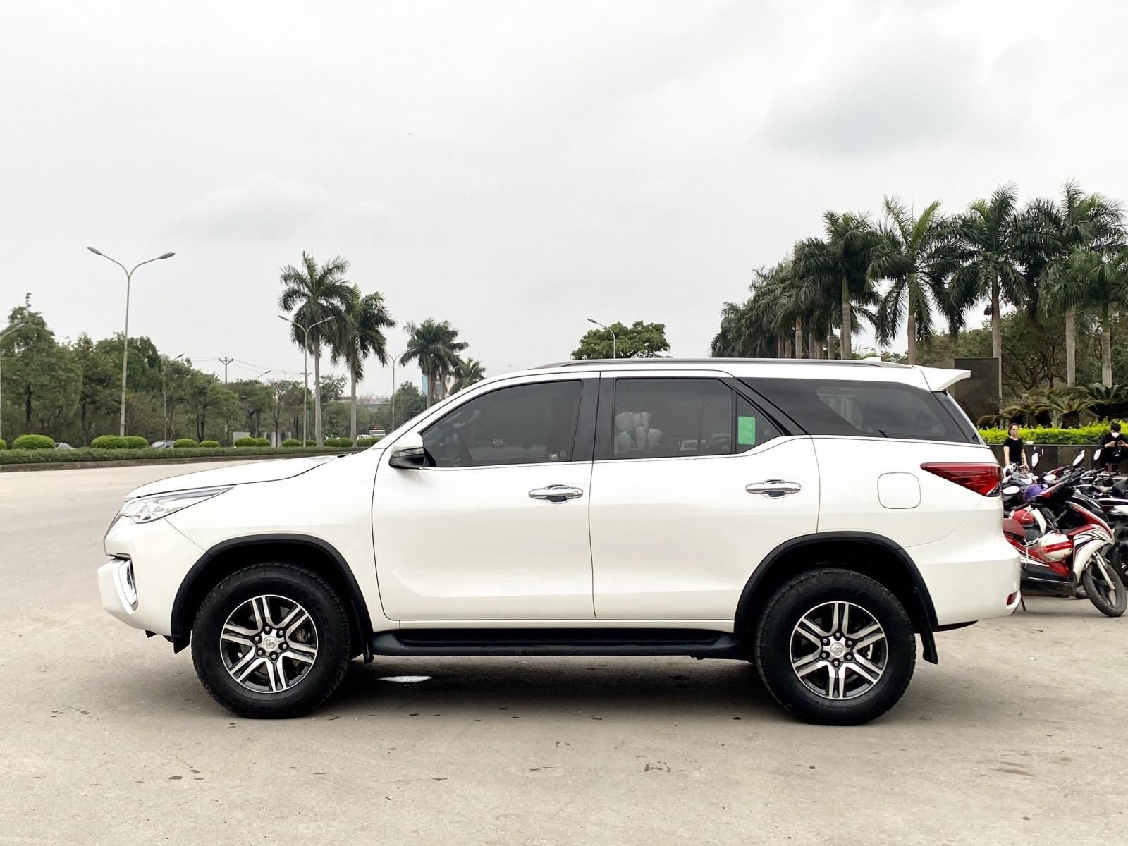 Toyota Fortuner 2020 - Màu trắng giá ưu đãi