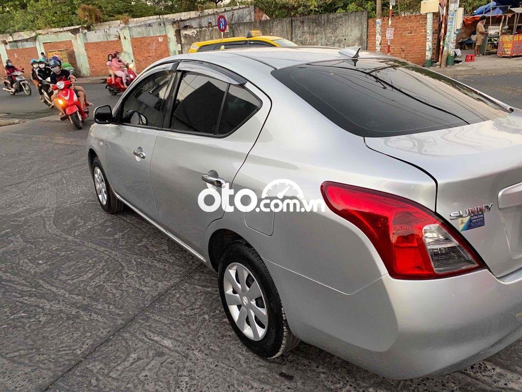 Nissan Sunny  sunni số sàn 2015 2015 - nissan sunni số sàn 2015