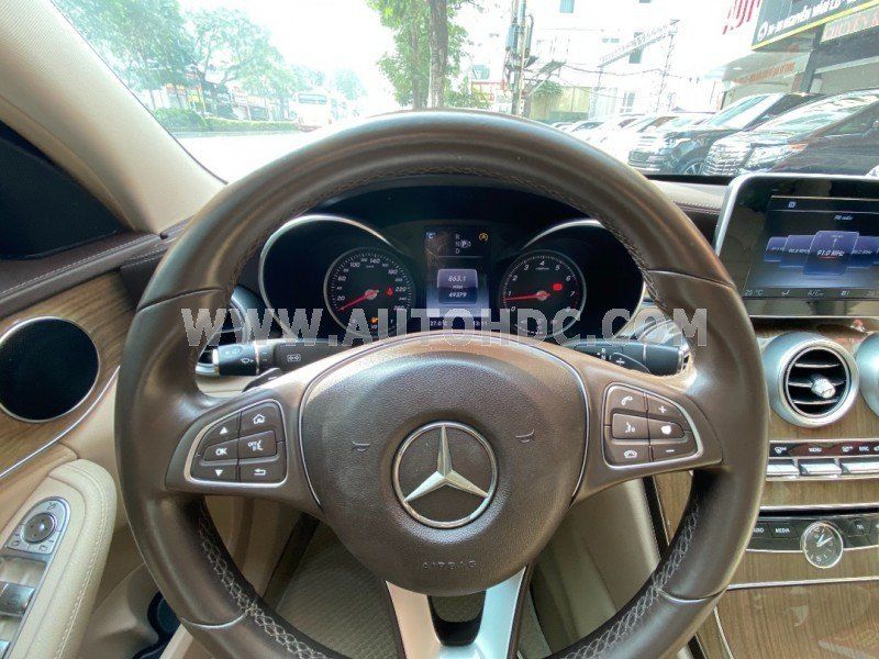 Mercedes-Benz C 250 2015 - Màu trắng