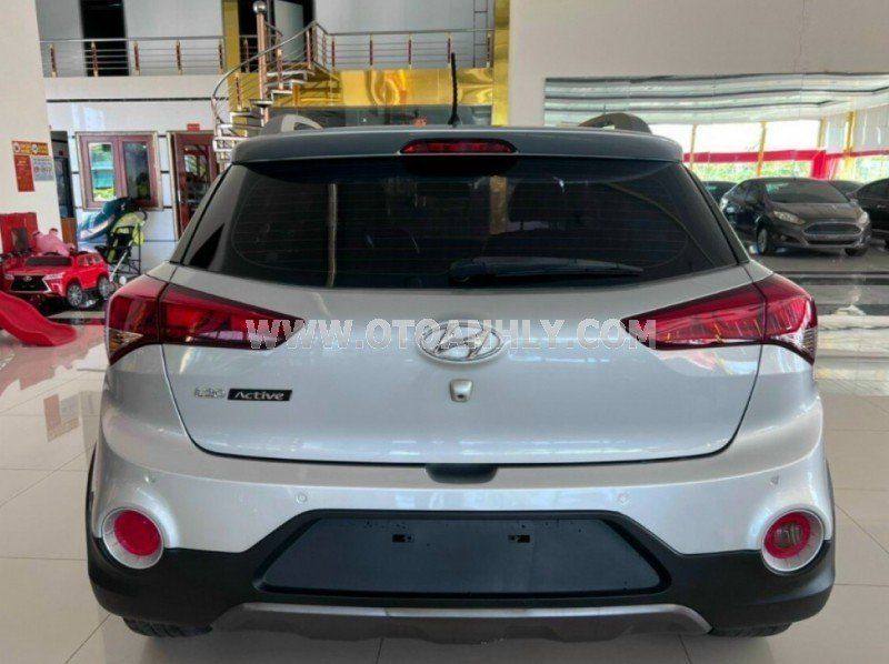 Hyundai i20 Active 2015 - Đăng ký lần đầu 2016, biển tỉnh