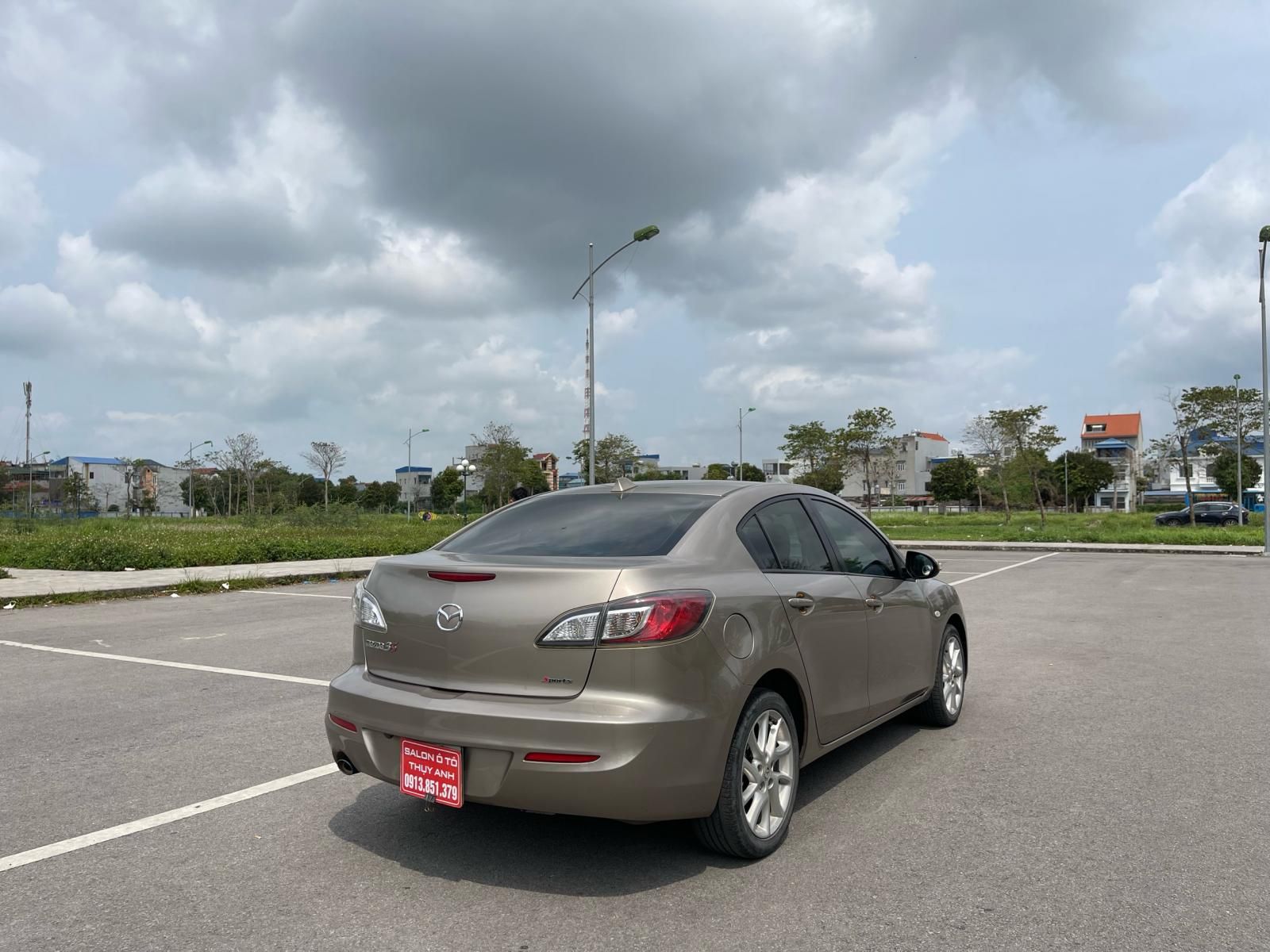 Mazda 3 2014 - Xe nhập khẩu giá chỉ 350tr