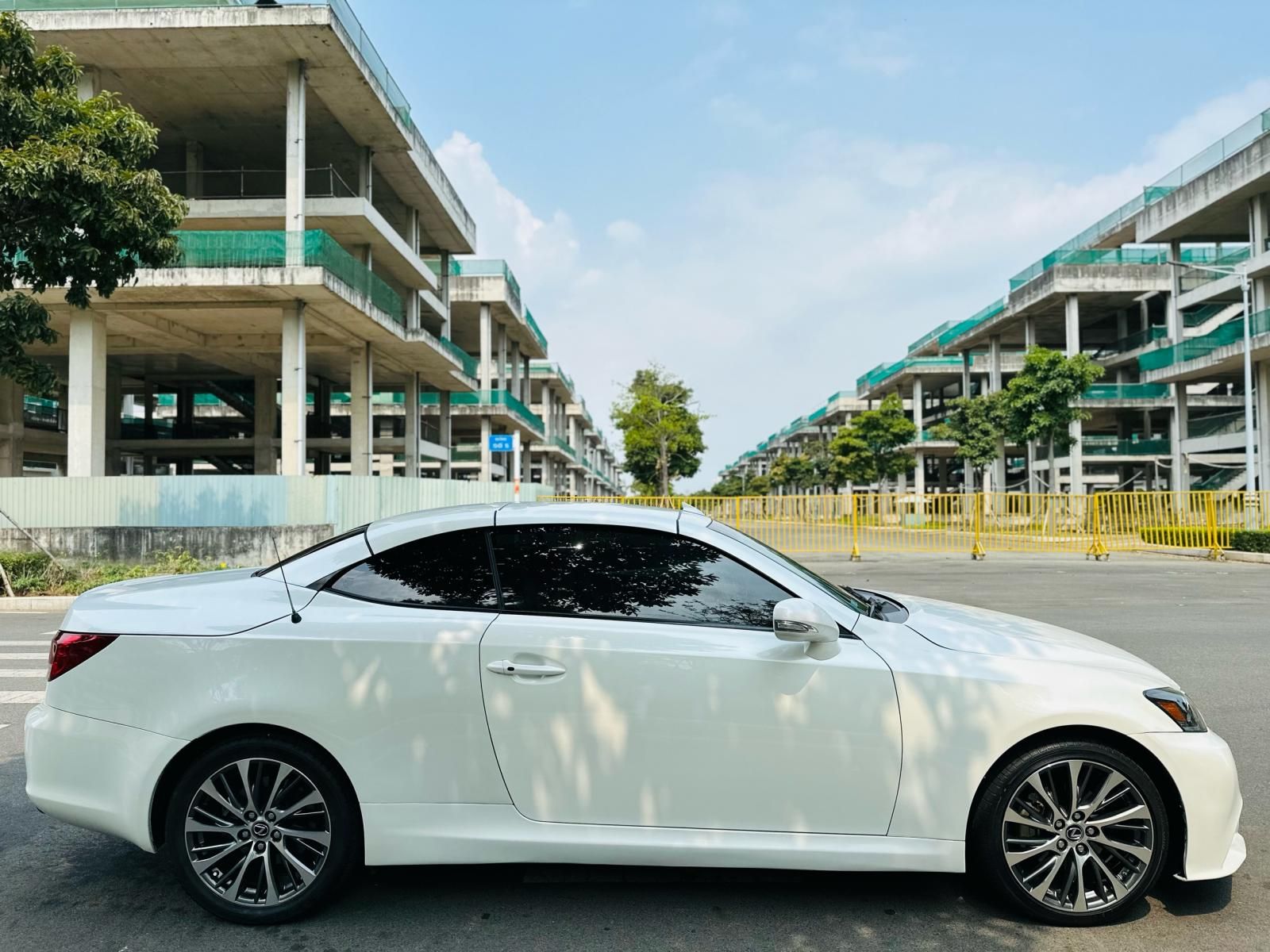 Lexus IS 250 2010 - Siêu phẩm Convertible mui trần xếp cứng