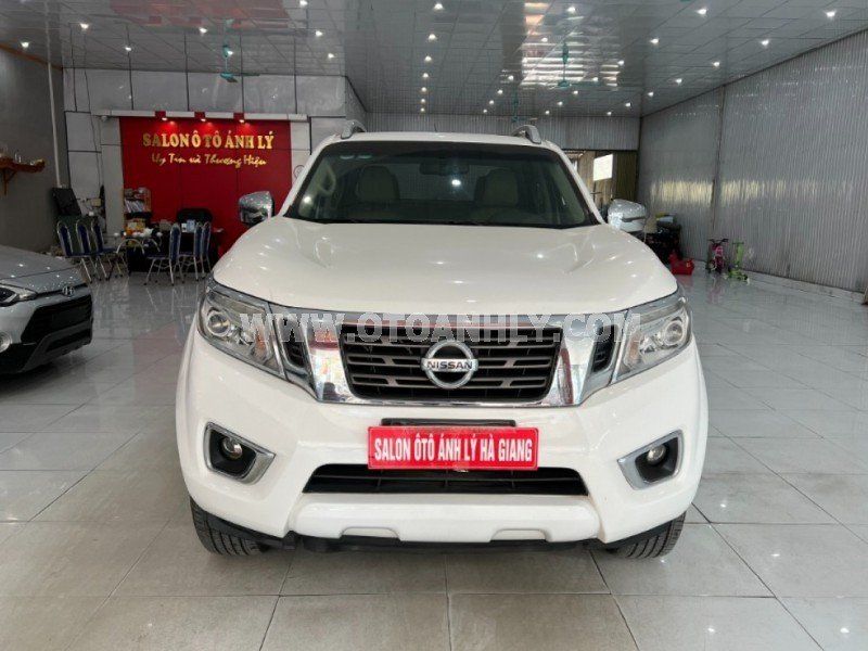 Nissan Navara 2015 - Hai cầu, máy dầu, nhập khẩu