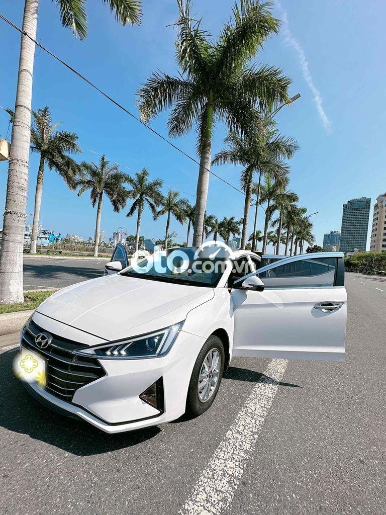 Hyundai Elantra Chính chủ bán  MT 2020 đẹp hơn ngọc Trinh 2020 - Chính chủ bán Elantra MT 2020 đẹp hơn ngọc Trinh