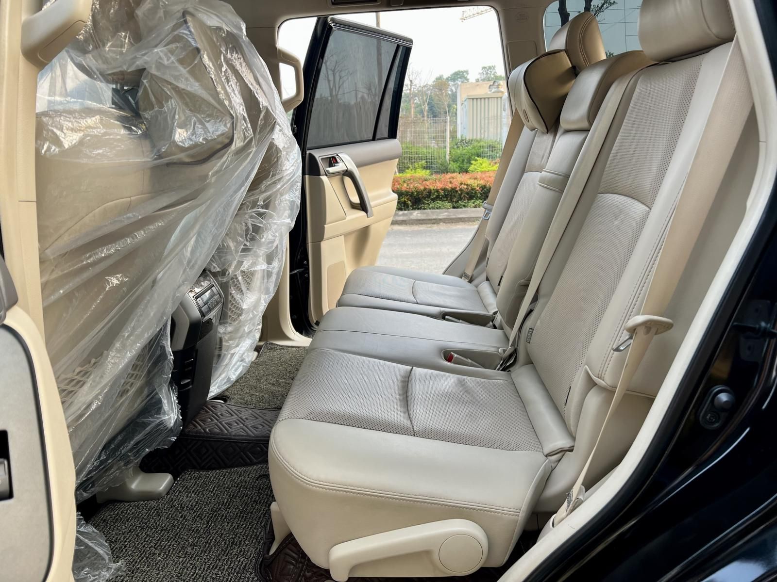 Toyota Land Cruiser Prado 2020 - Màu đen, nhập khẩu