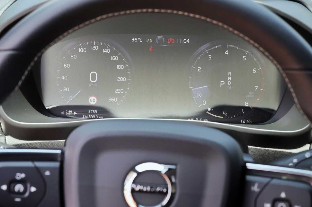 Volvo XC40 2020 - Lăn bánh 3.800 km