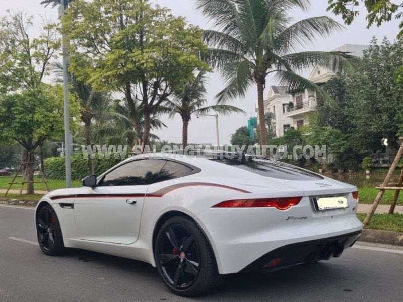 Jaguar F Type 2014 - Màu trắng nội thất đỏ