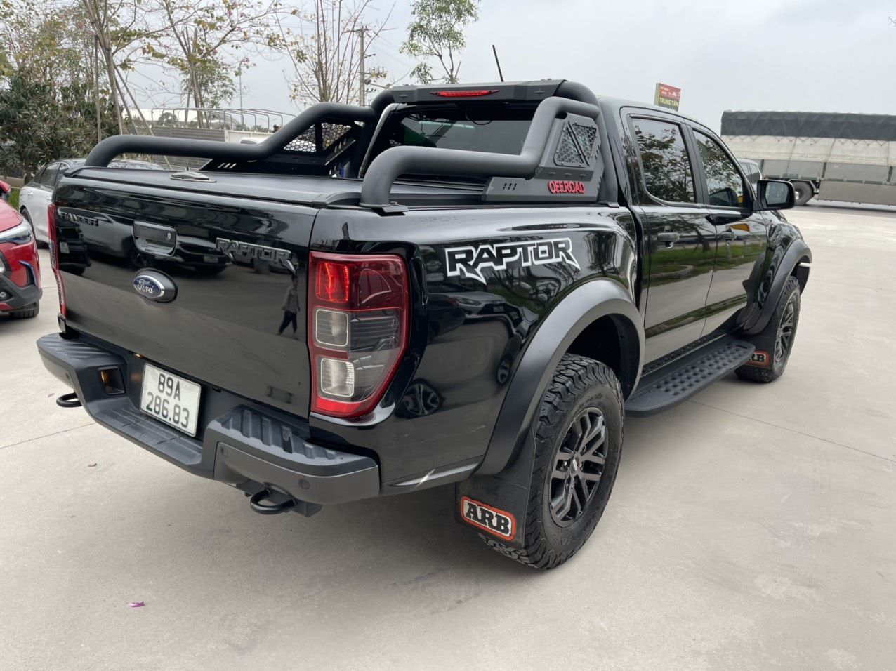 Ford Ranger Raptor 2021 - Màu đen, nhập khẩu nguyên chiếc