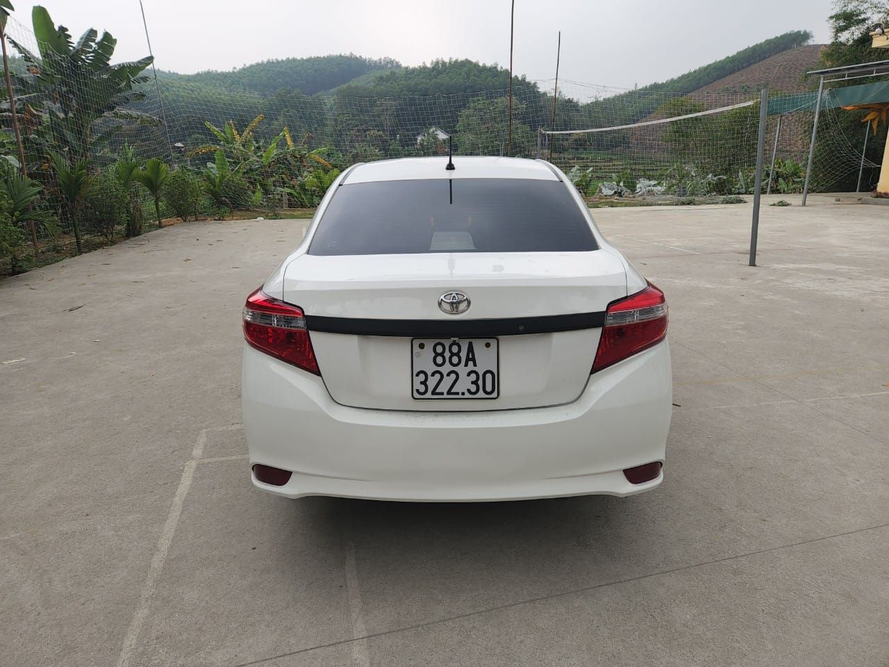 Toyota Vios 2014 - Xe màu trắng