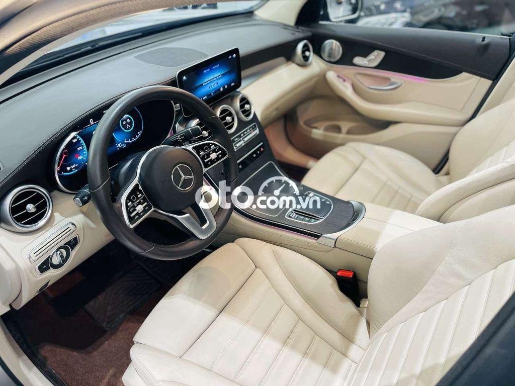 Mercedes-Benz GLC  GLC 300 form trả trước 500 triệu 2019 - Mercedes Benz GLC 300 form trả trước 500 triệu