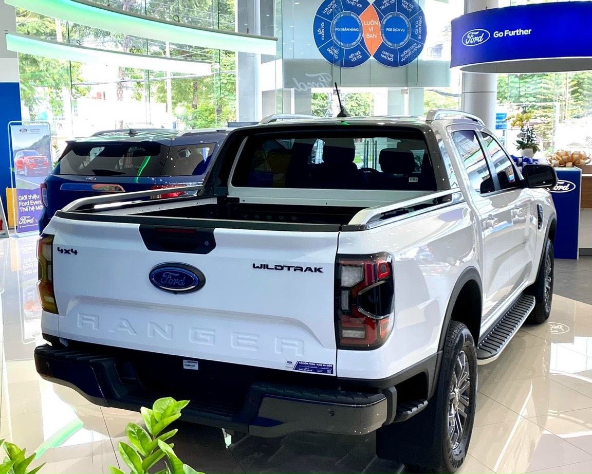 Ford Ranger 2023 - Ưu đãi tiền mặt - Tặng các phụ kiện giá trị chính hãng cao cấp