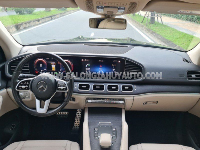 Mercedes-Benz GLS 450 2020 - Màu đen nội thất kem